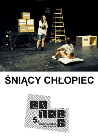 ŚNIĄCY CHŁOPIEC